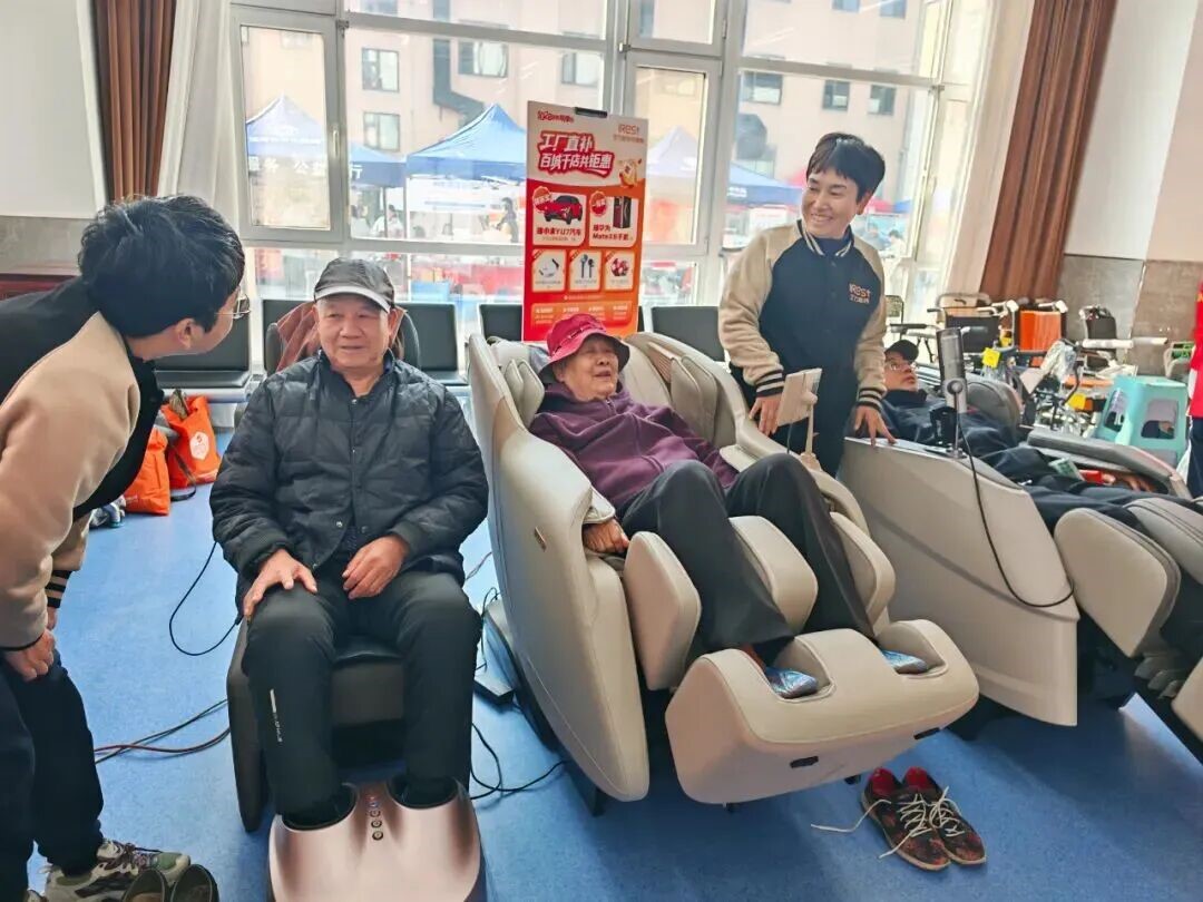 淄博市臨淄區(qū)組織軍休干部參加健康產(chǎn)品展與咨詢活動(dòng)，探索醫(yī)養(yǎng)結(jié)合新路徑